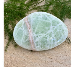 Kalcit zelený minerální hmatka