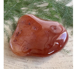 Karneol minerální hmatka