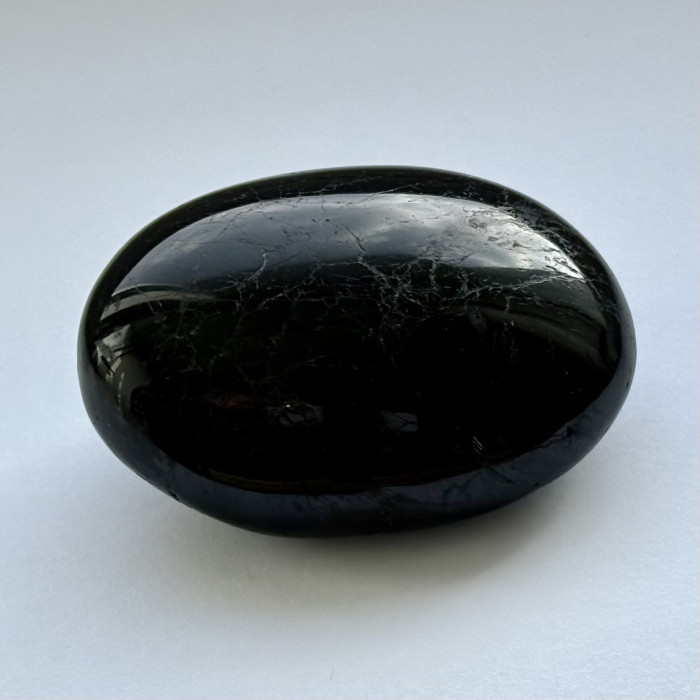 Turmalín skoryl minerální hmatka Turmalín skoryl minerální hmatka