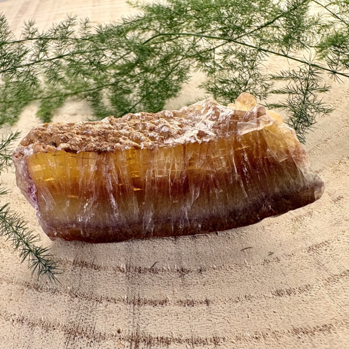 Fluorit Namibia broušený  minerál