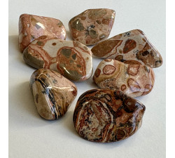 Jaspis sopečná brekcie minerální hmatka