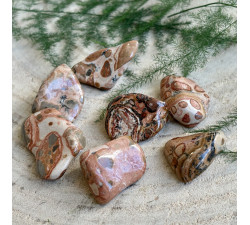 Jaspis sopečná brekcie minerální hmatka