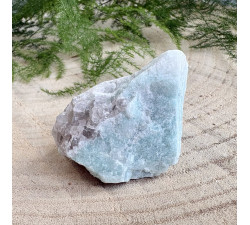 Amazonit  neopracovaný minerál