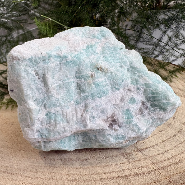 Amazonit  neopracovaný minerál