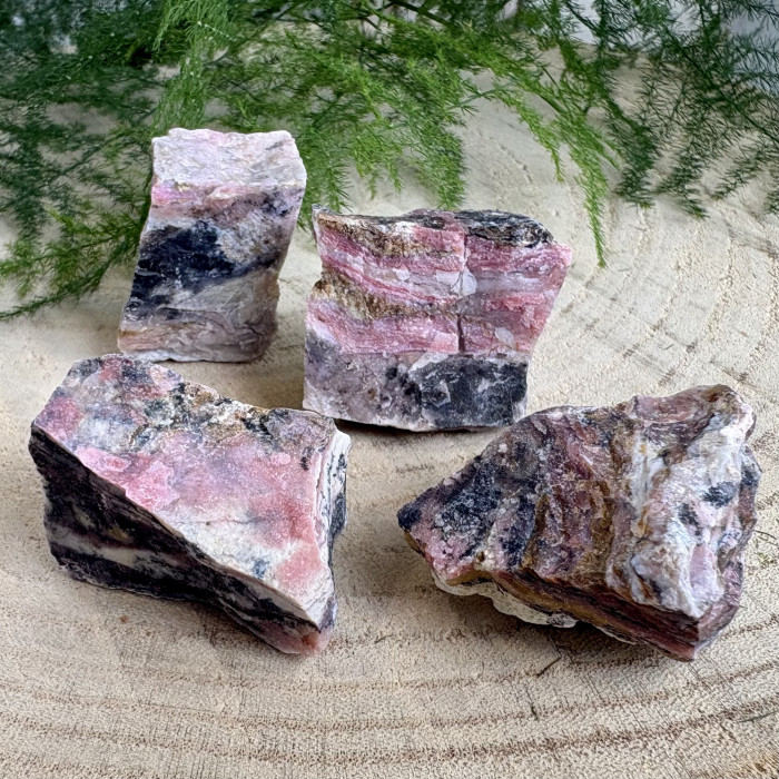 Opál růžový neopracovaný minerál