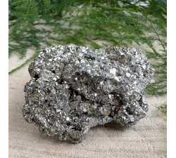 Pyrit neopracovaný minerál