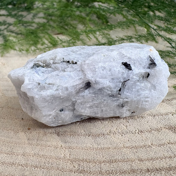 Adular - měsíční kámen neopracovaný minerál