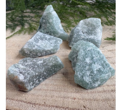 Avanturín neopracovaný minerál