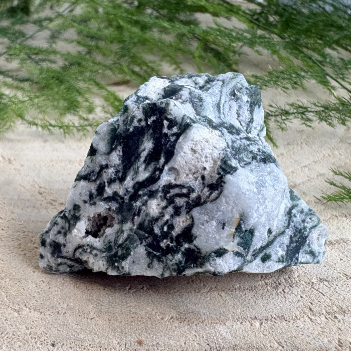 Achát stromový neopracovaný minerál