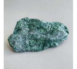 Fuchsit neopracovaný minerál