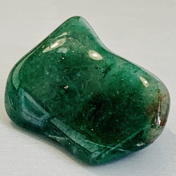 Chalcedon zelený minerální hmatka